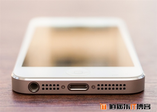 白秒掉黑？苹果白色iPhone5海量真机图片欣赏