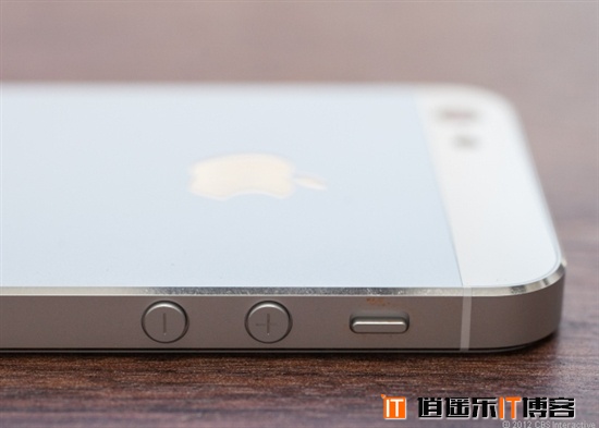 白秒掉黑？苹果白色iPhone5海量真机图片欣赏