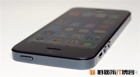 苹果黑色iPhone5海量真机图片欣赏