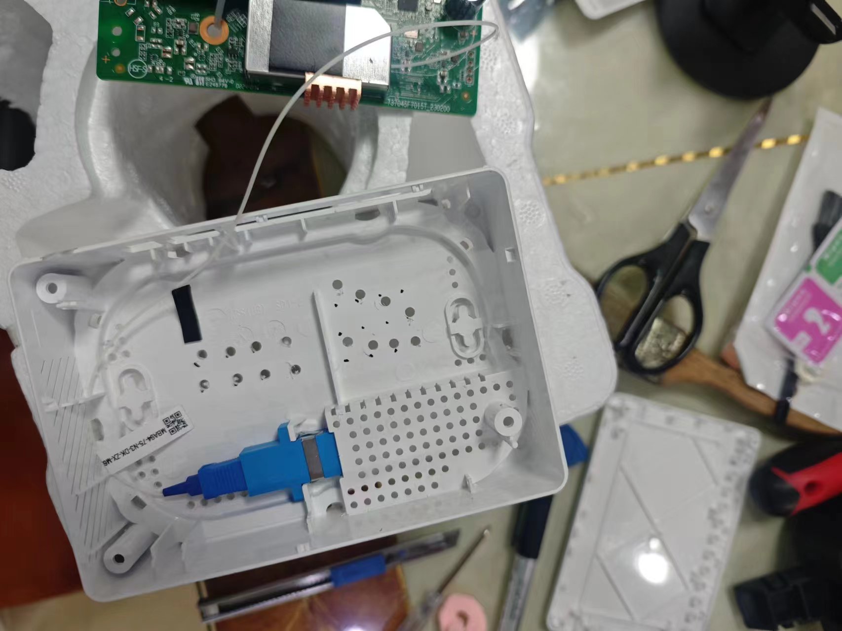 中兴F7015TV3光猫散热 拆机散热改造