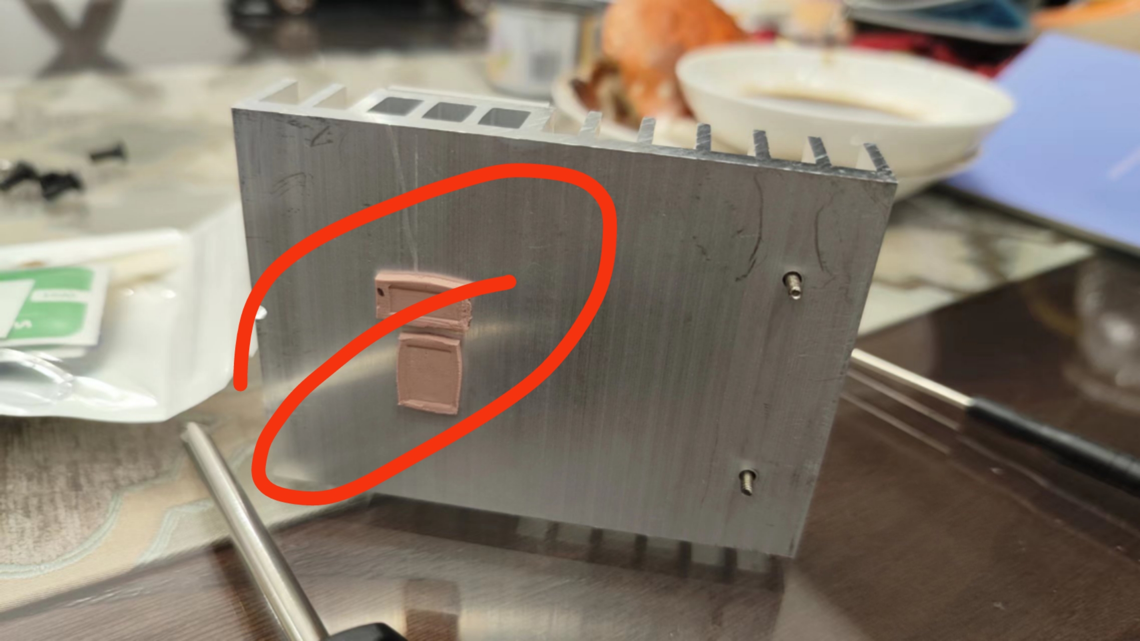 极空间Z4S 完美CPU散热改造 NAS温度立降20度